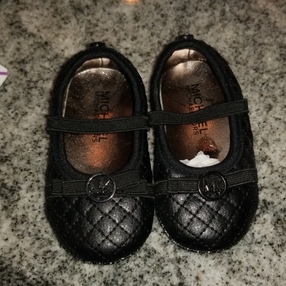 NWOT Michael Kors crib shoes